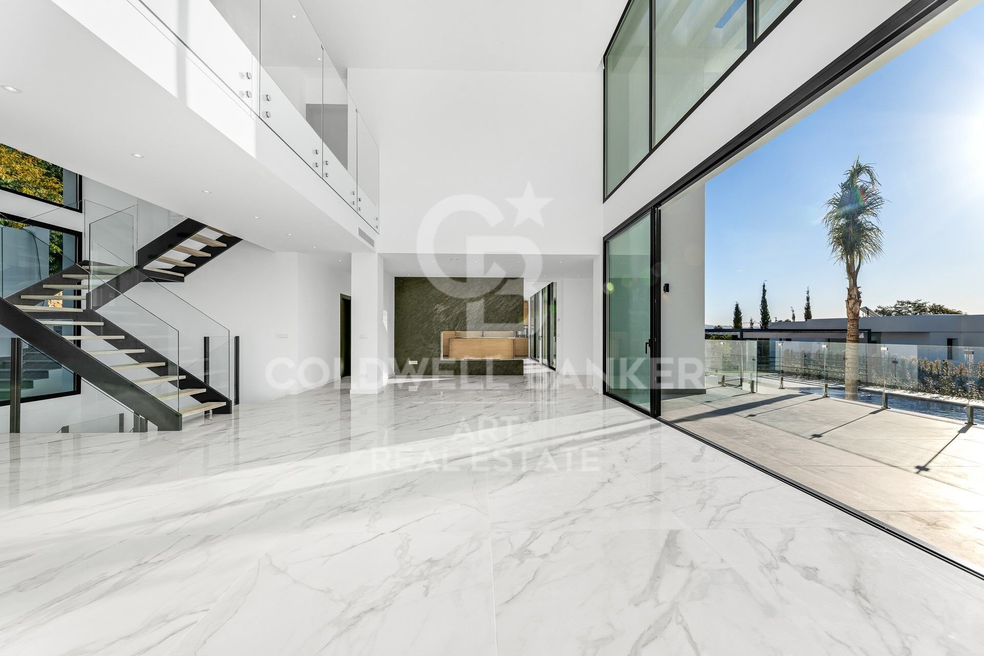 Villa in Estepona, Malaga, Spain 6 bedrooms, 1038 sq.m. No. 179022