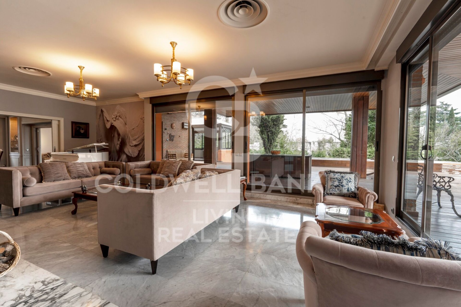 House in Madrid, Spanien 9 Schlafzimmer, 885 m2 Nr. 179020