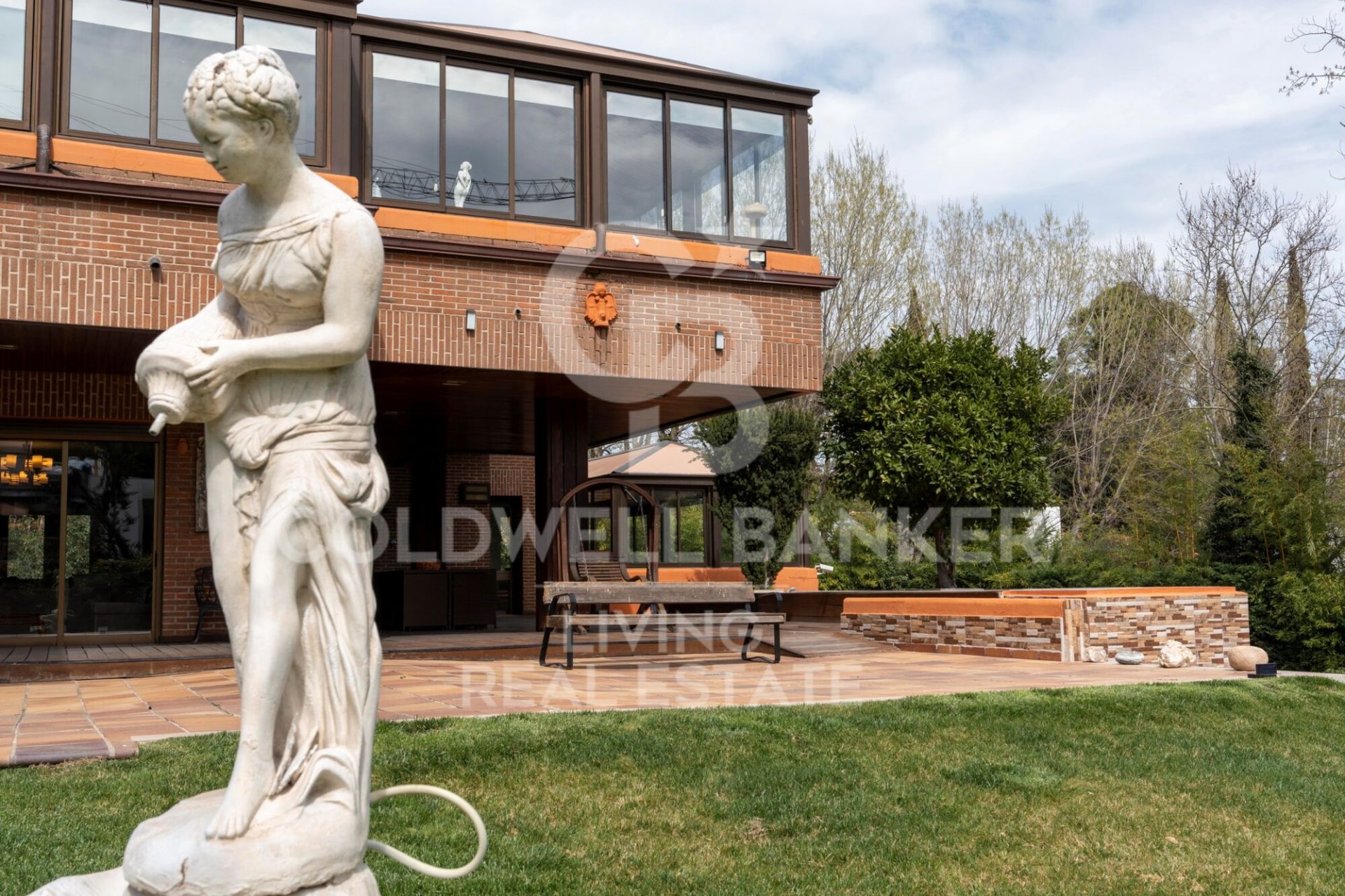 House in Madrid, Spanien 9 Schlafzimmer, 885 m2 Nr. 179020