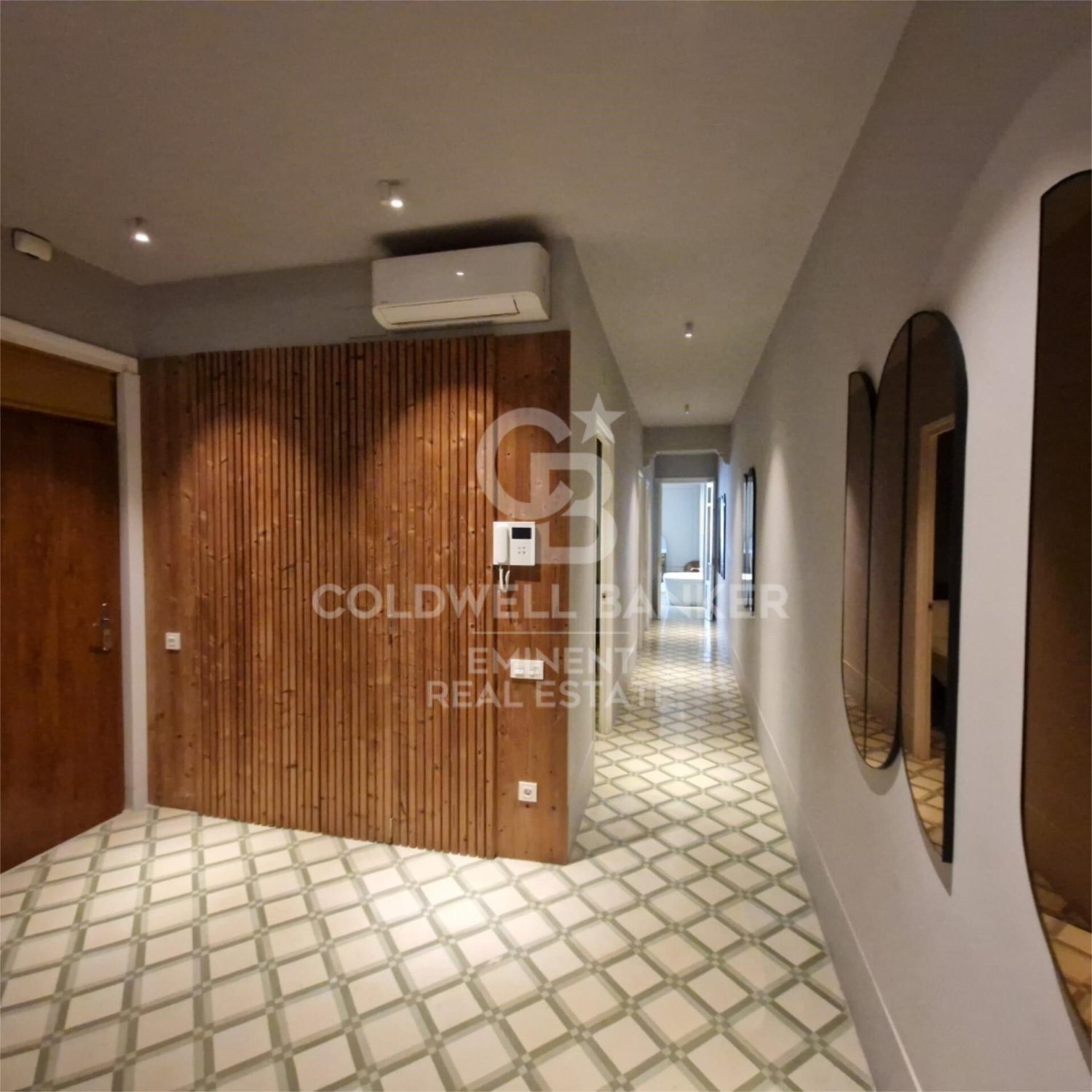 Apartment à Barcelona, Espagne 3 chambres, 135 m2 No. 179024
