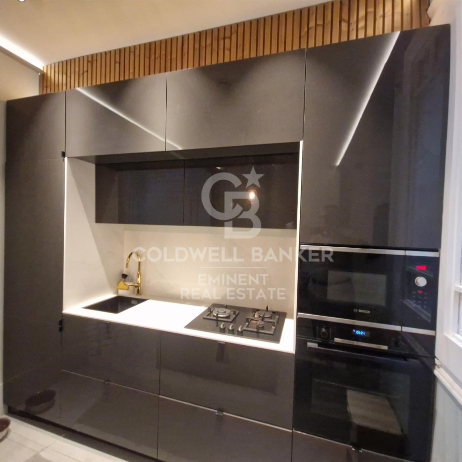 Apartment à Barcelona, Espagne 3 chambres, 135 m2 No. 179024