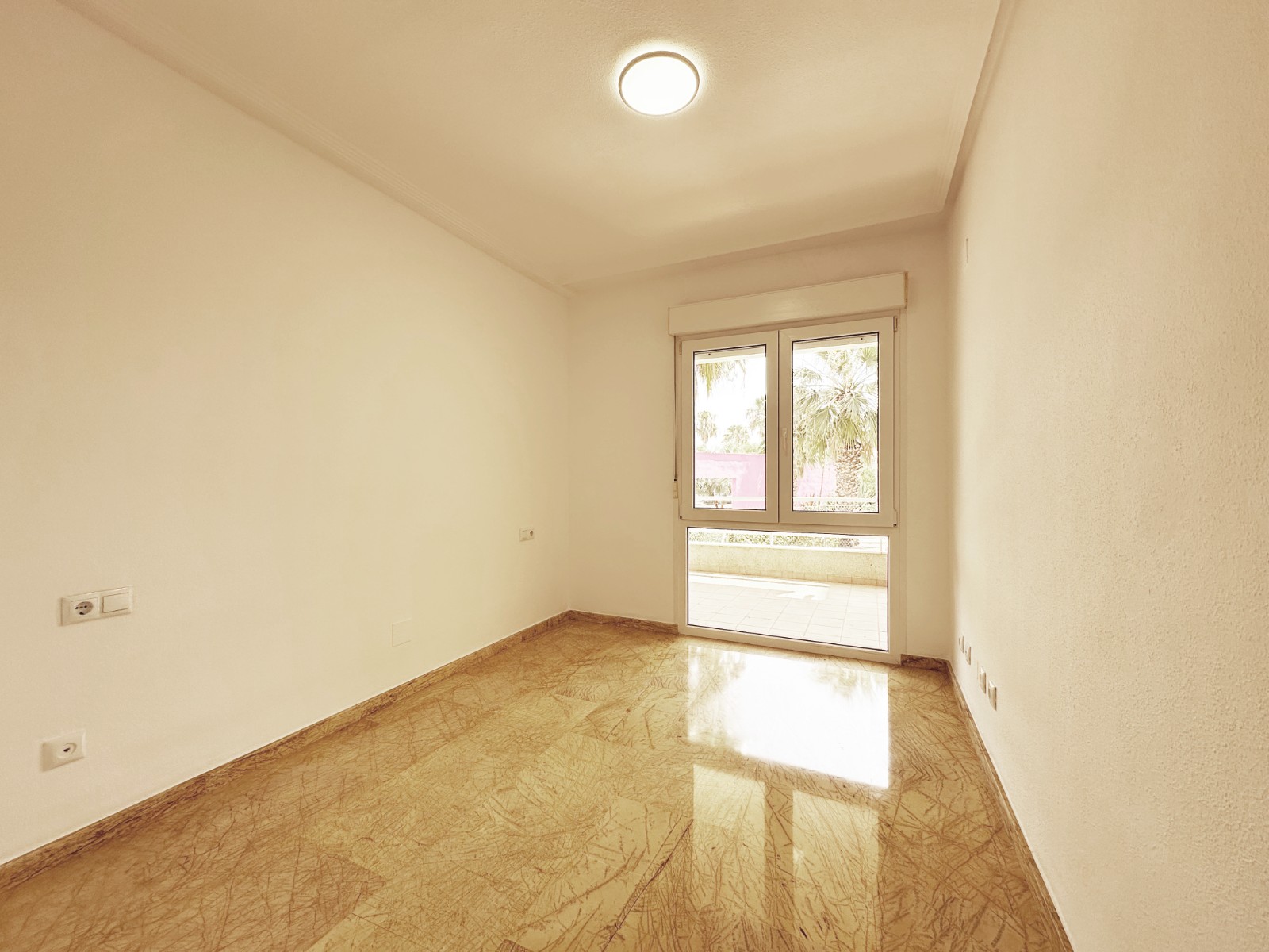 Dzīvoklis Alicante, Spānijā 2 istabas, 69 m2 Nr. 191060