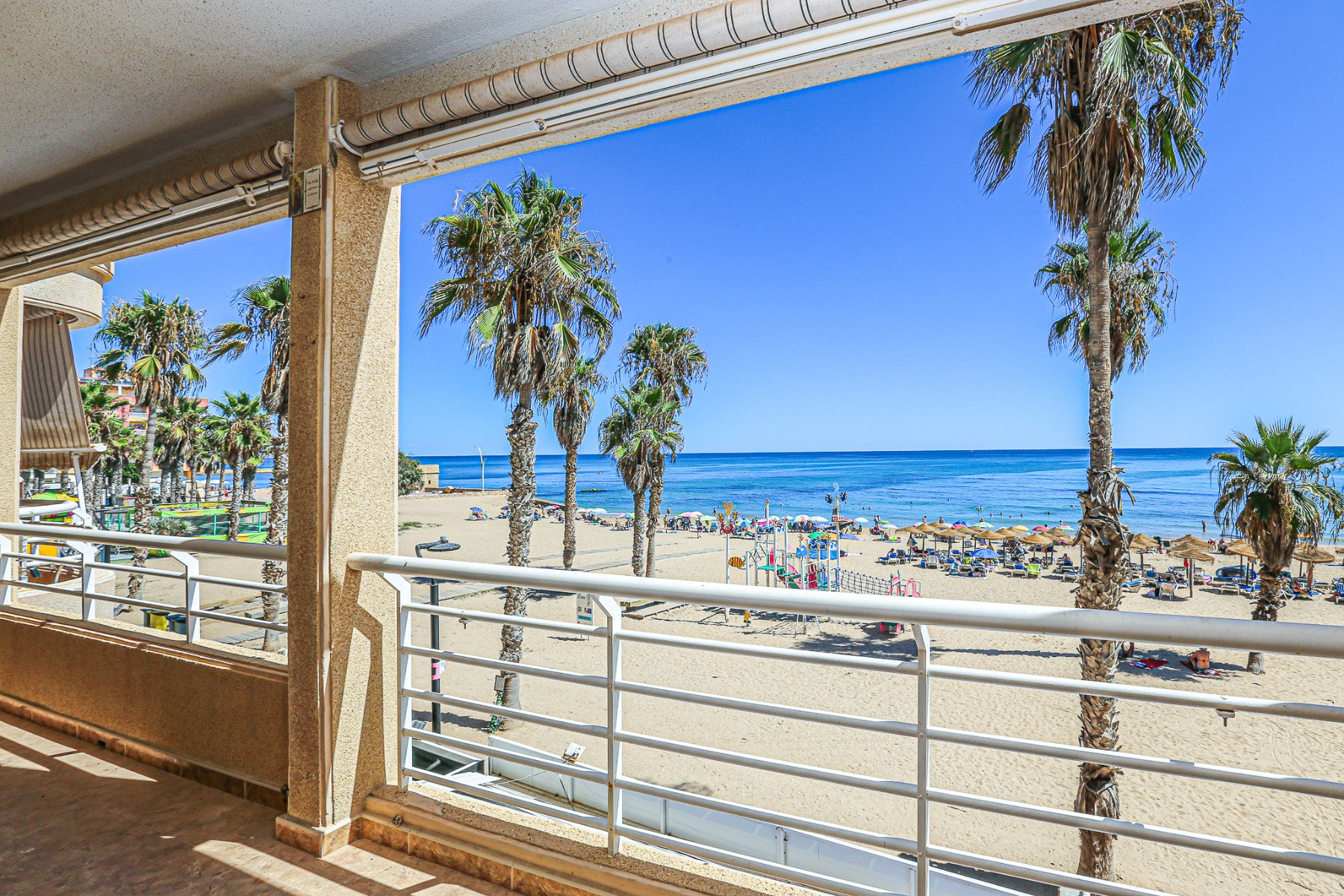Apartamento en La Mata, Alicante, España 3 dormitorios, 99 m2 No. 190080