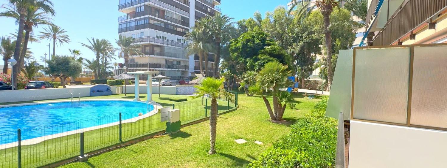 Huoneisto Alicante, Espanja 3 makuuhuonetta, 136 m2 No. 193610