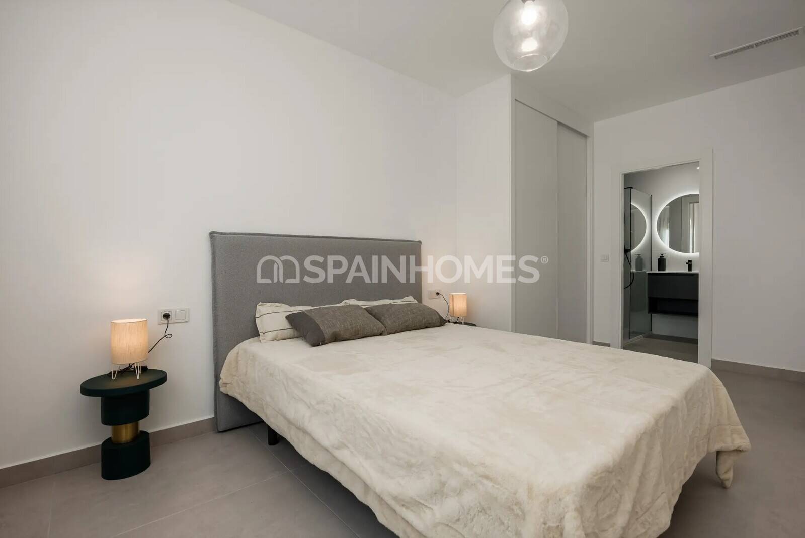 Apartment in Villajoyosa, Alicante, Spain 2 bedrooms, 86 sq.m. No. 177902