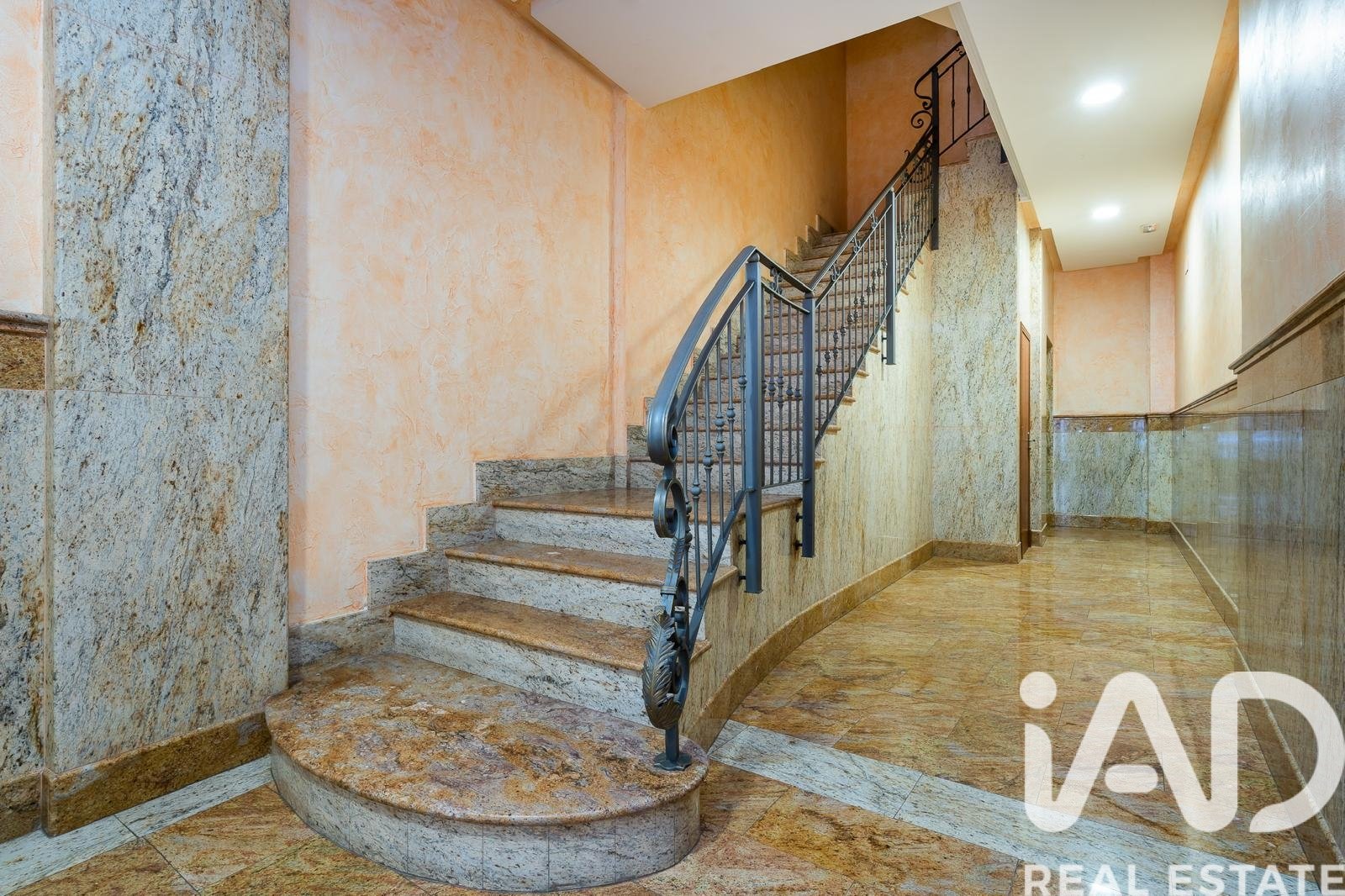 Apartment in Torrevieja, Alicante, Spain 3 bedrooms, 125 sq.m. No. 152443