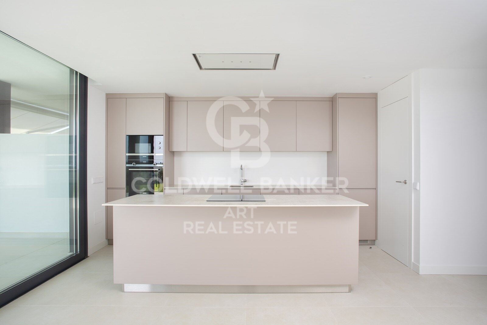 Apartamento en Fuengirola, Málaga, España 2 dormitorios, 127 m2 No. 157356