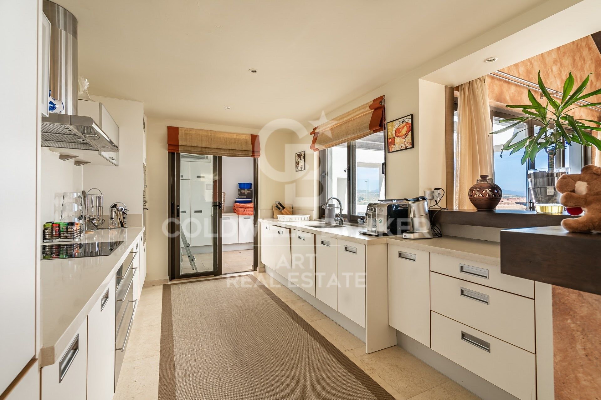 Penthouse in Benahavis, Malaga, Spain 3 bedrooms, 221 sq.m. No. 157352