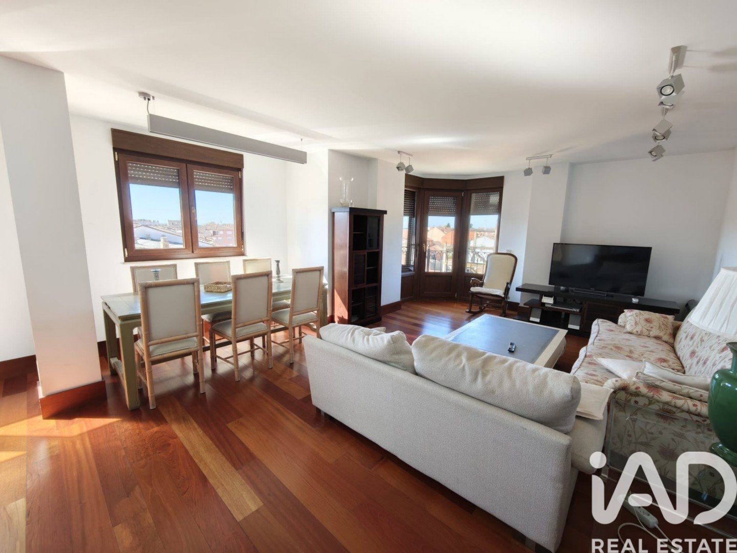 Dzīvoklis Valencia de Don Juan, Leon, Spānijā 2 istabas, 103 m2 Nr. 192248