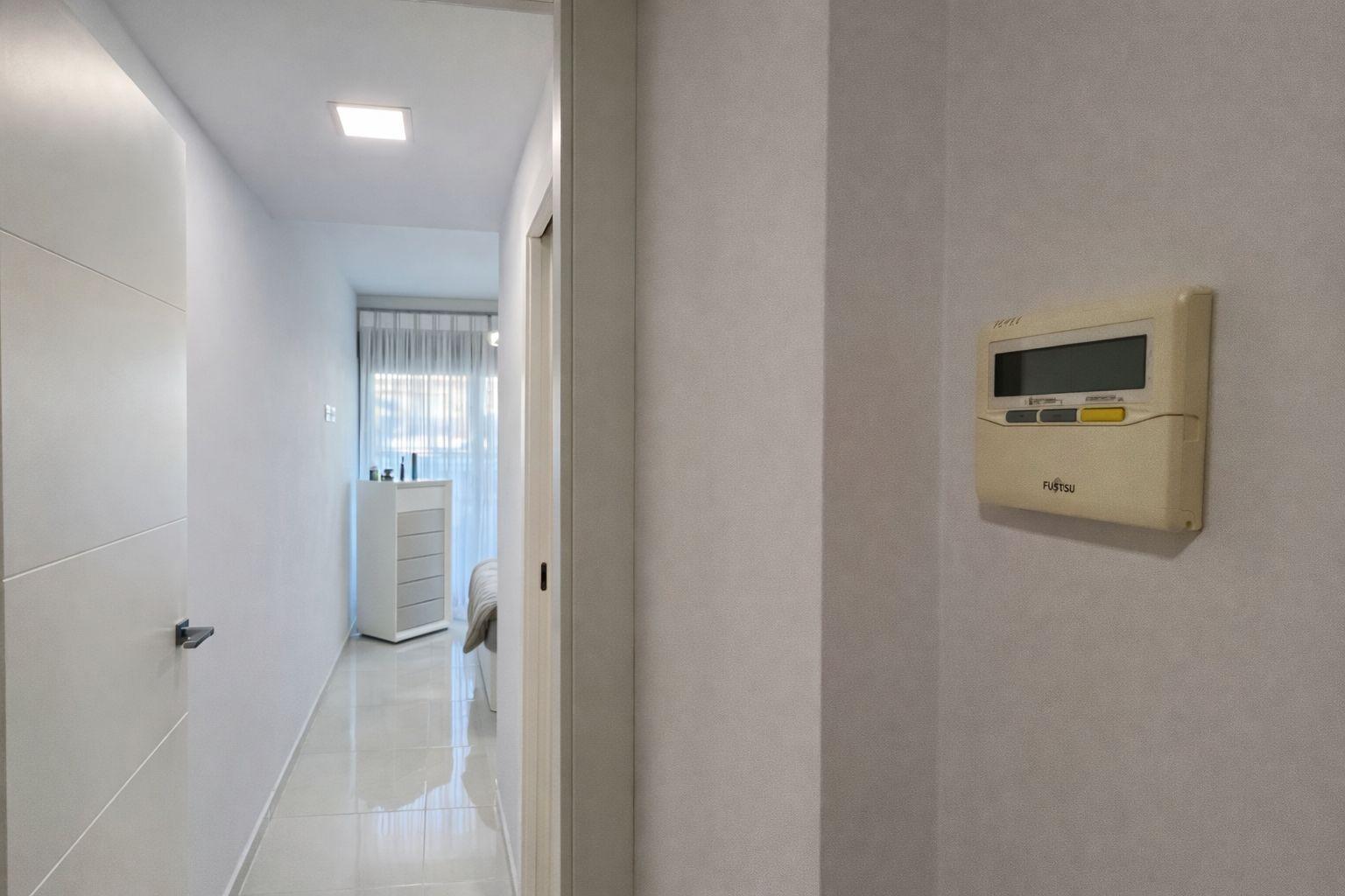 Villa a Alicante, Spagna 4 camere da letto, 158 mq. N° 183131