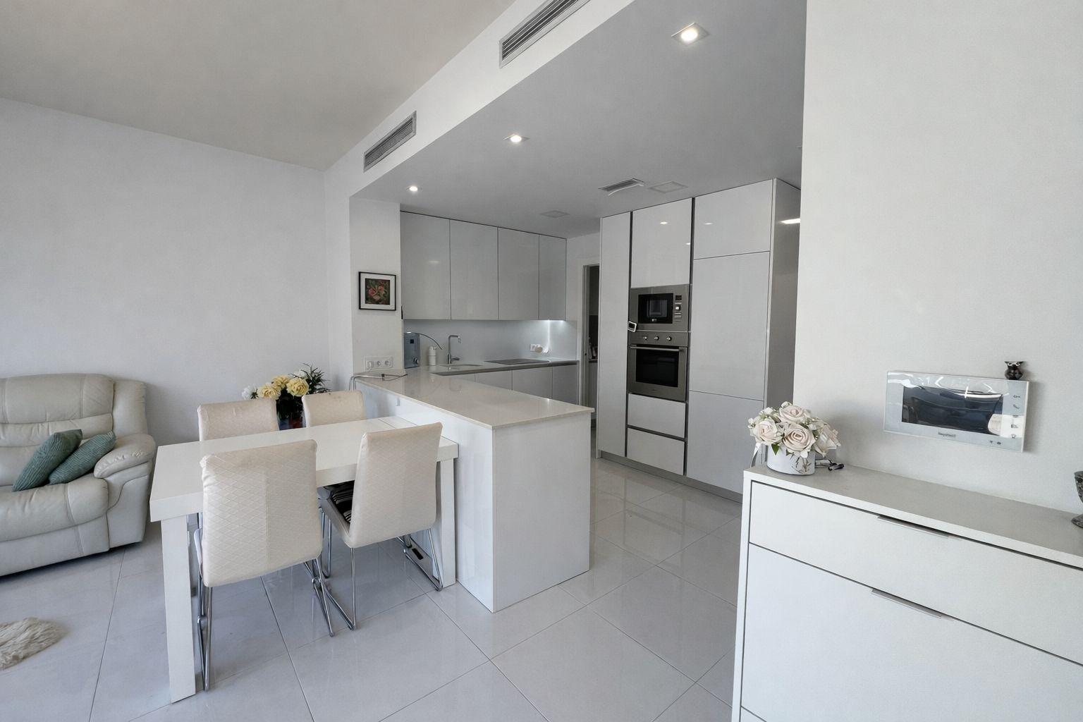 Villa a Alicante, Spagna 4 camere da letto, 158 mq. N° 183131