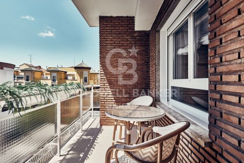 Appartamento a Madrid, Spagna 3 camere da letto, 152 mq. N° 178658