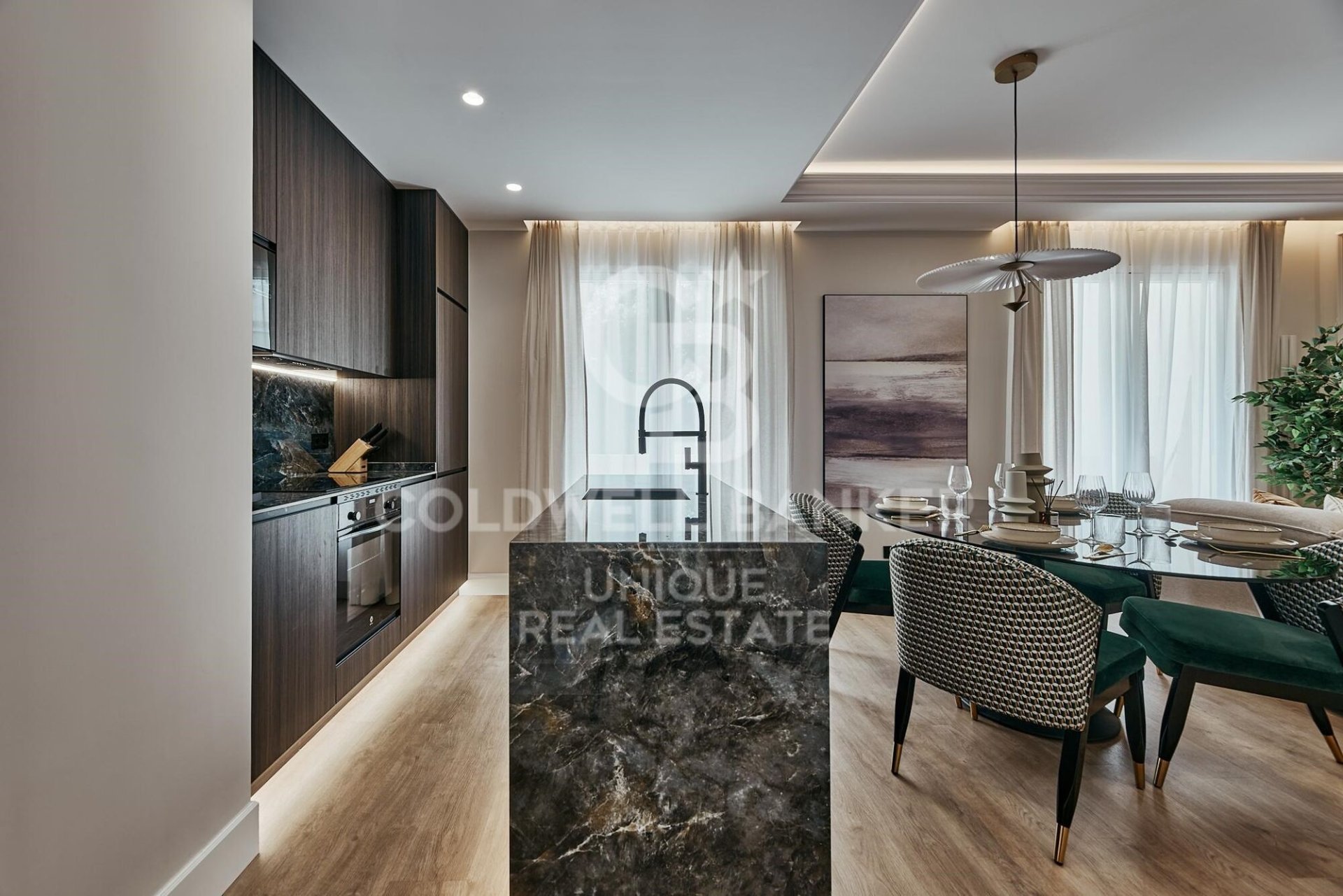 Apartment à Madrid, Espagne 3 chambres, 109 m2 No. 178661