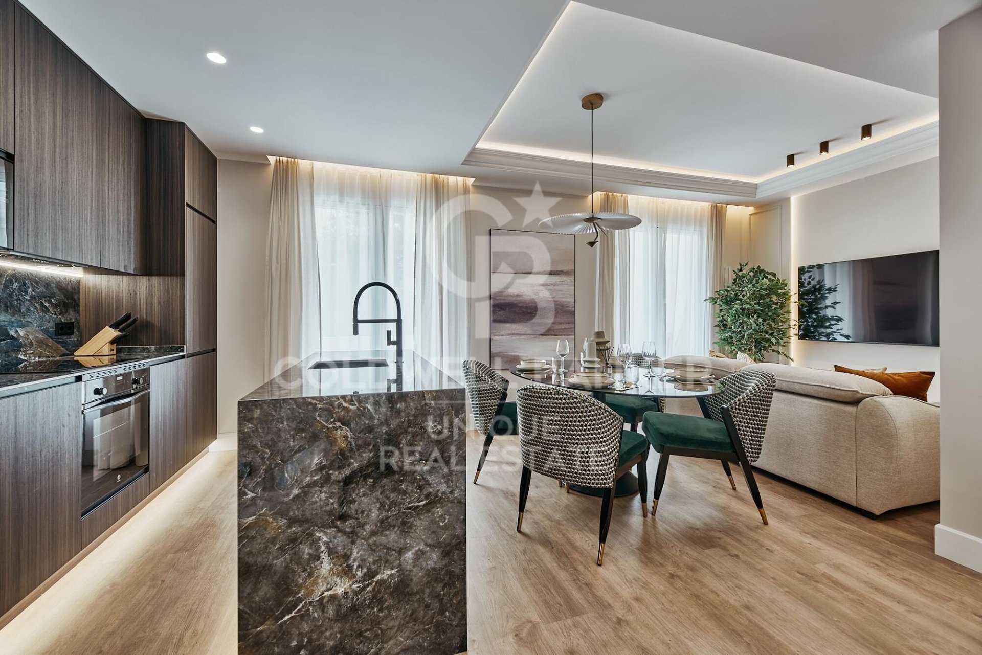 Apartment à Madrid, Espagne 3 chambres, 109 m2 No. 178661