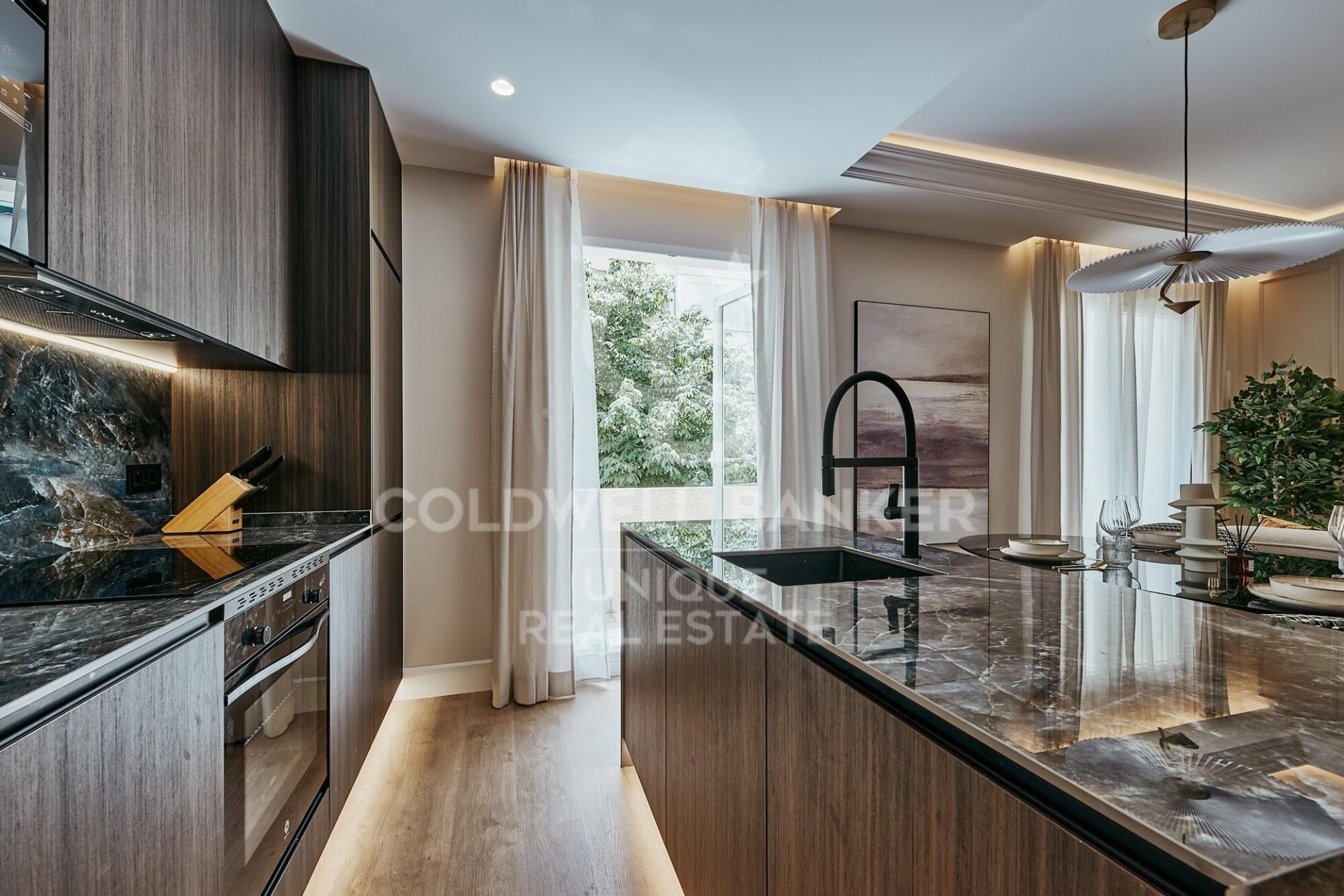 Apartment à Madrid, Espagne 3 chambres, 109 m2 No. 178661