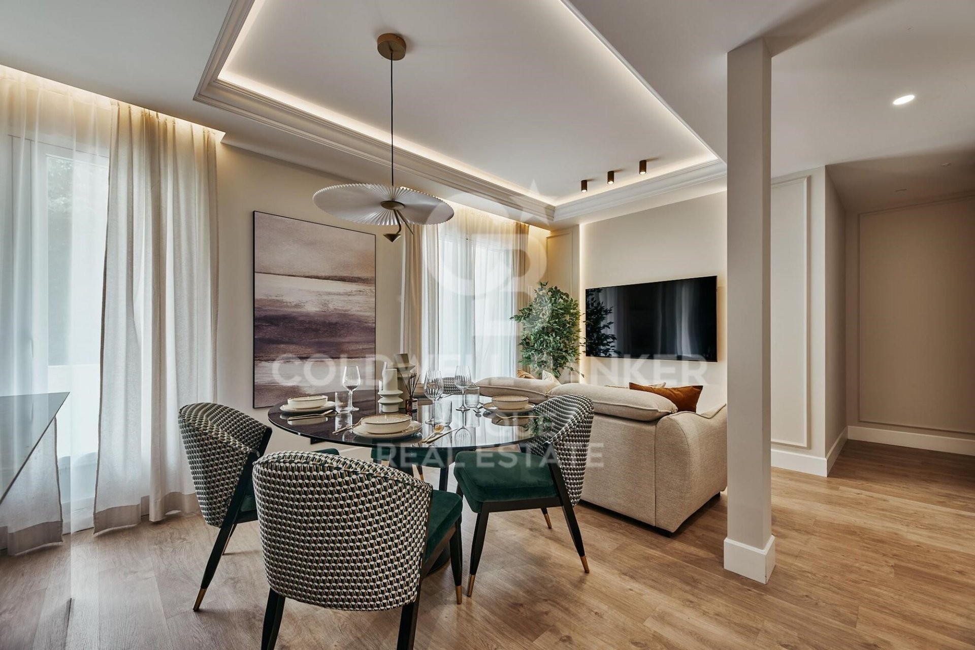 Apartment à Madrid, Espagne 3 chambres, 109 m2 No. 178661
