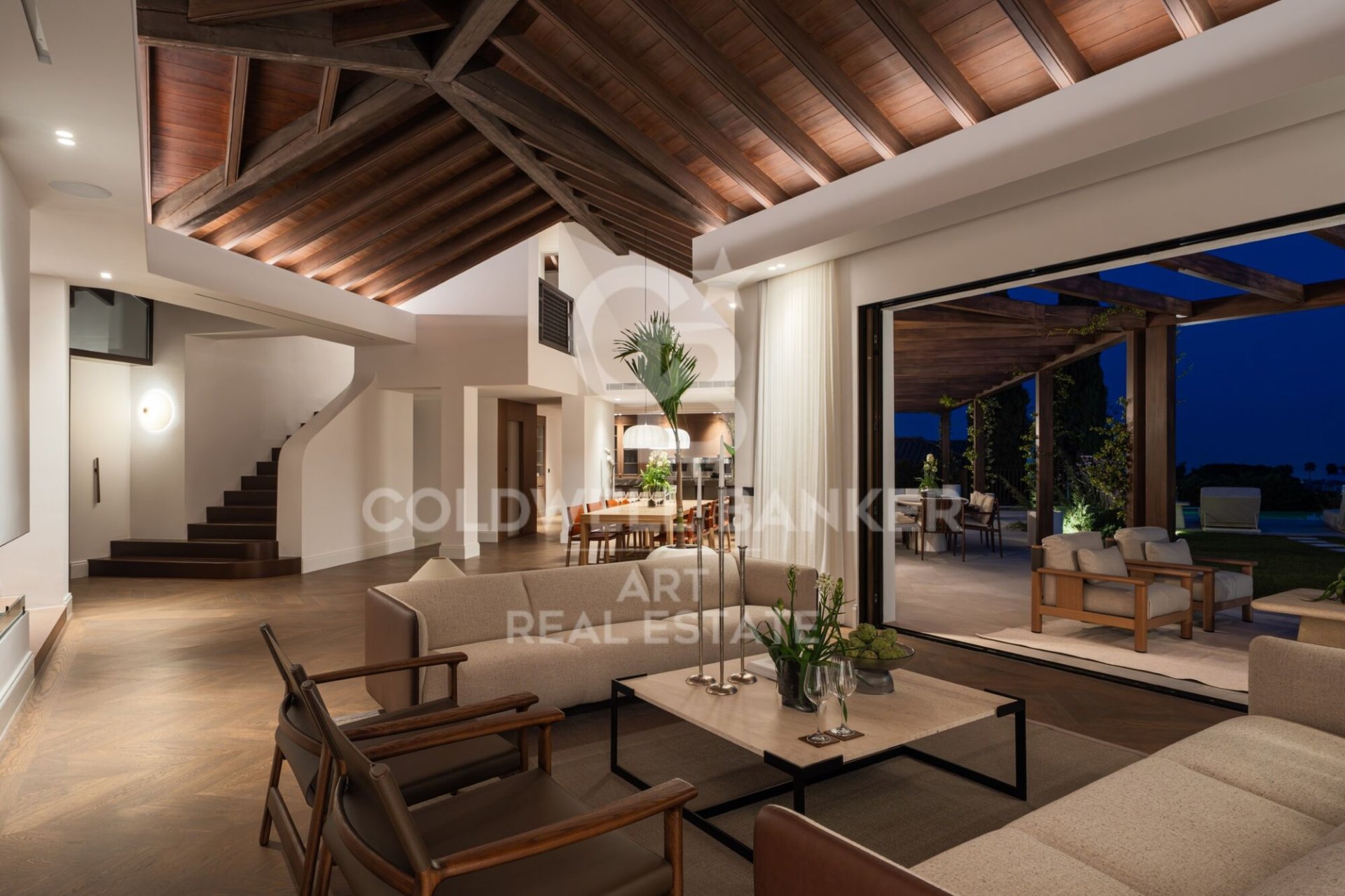 Villa a Benahavis, Malaga, Spagna 6 camere da letto, 644 mq. N° 178660