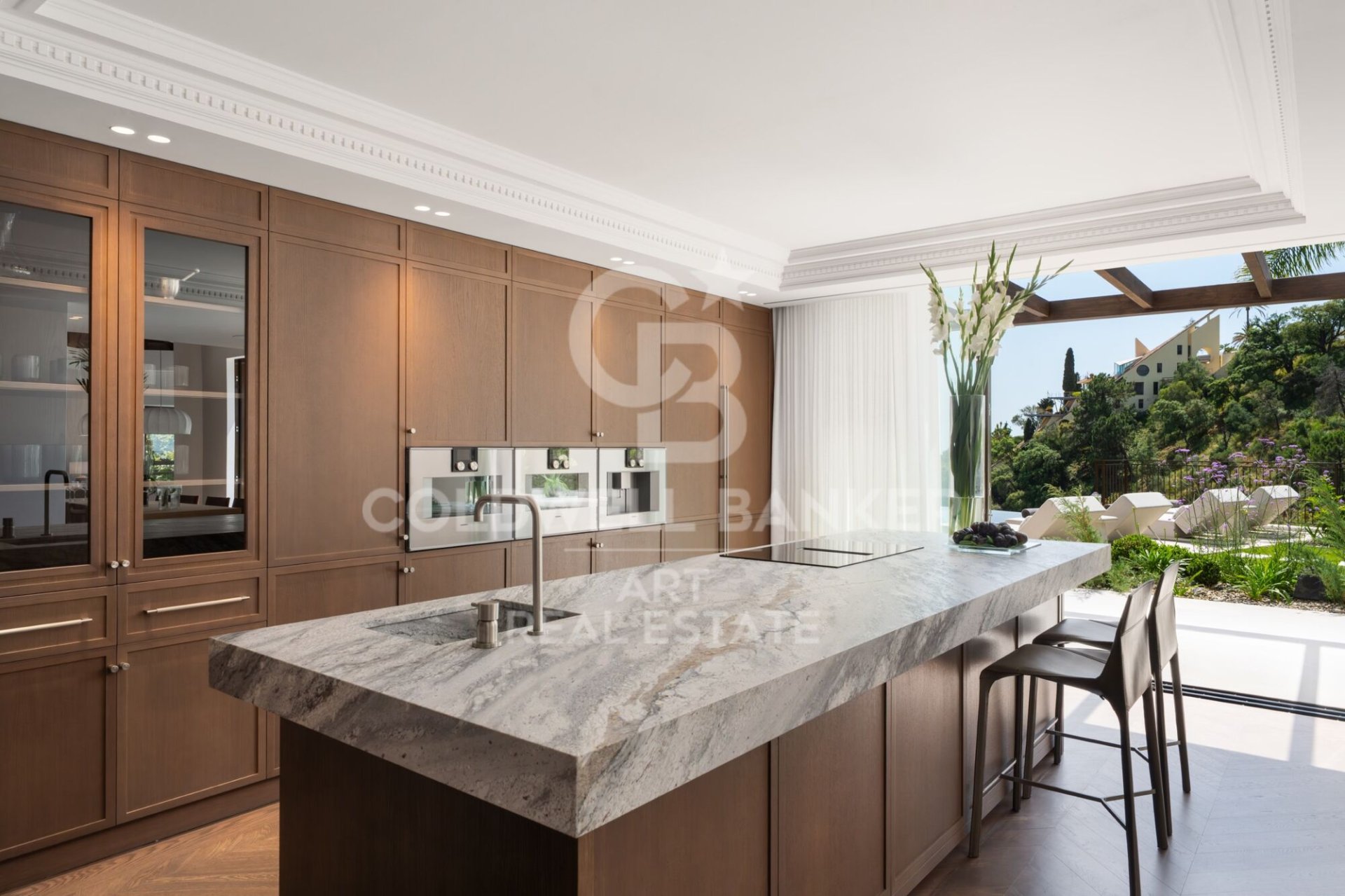 Villa a Benahavis, Malaga, Spagna 6 camere da letto, 644 mq. N° 178660