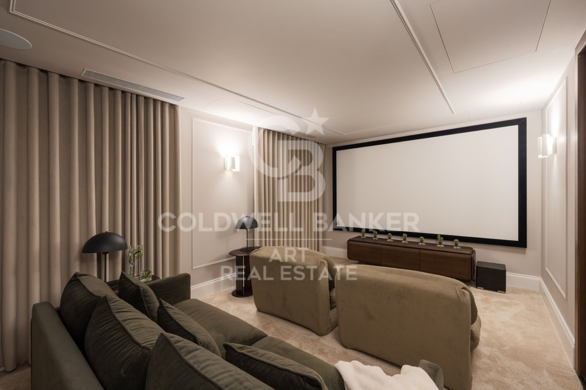 Villa a Benahavis, Malaga, Spagna 6 camere da letto, 644 mq. N° 178660