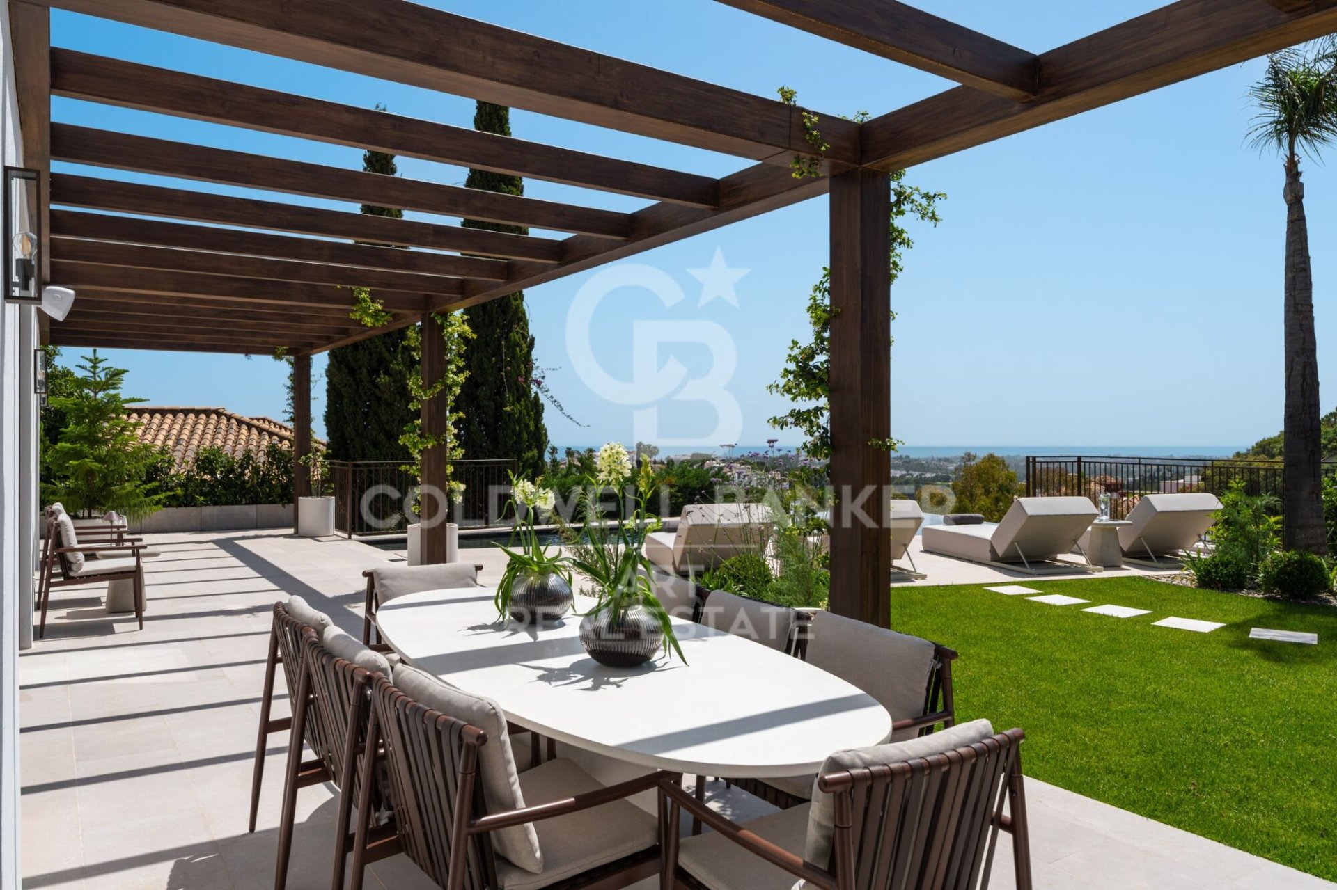 Villa a Benahavis, Malaga, Spagna 6 camere da letto, 644 mq. N° 178660