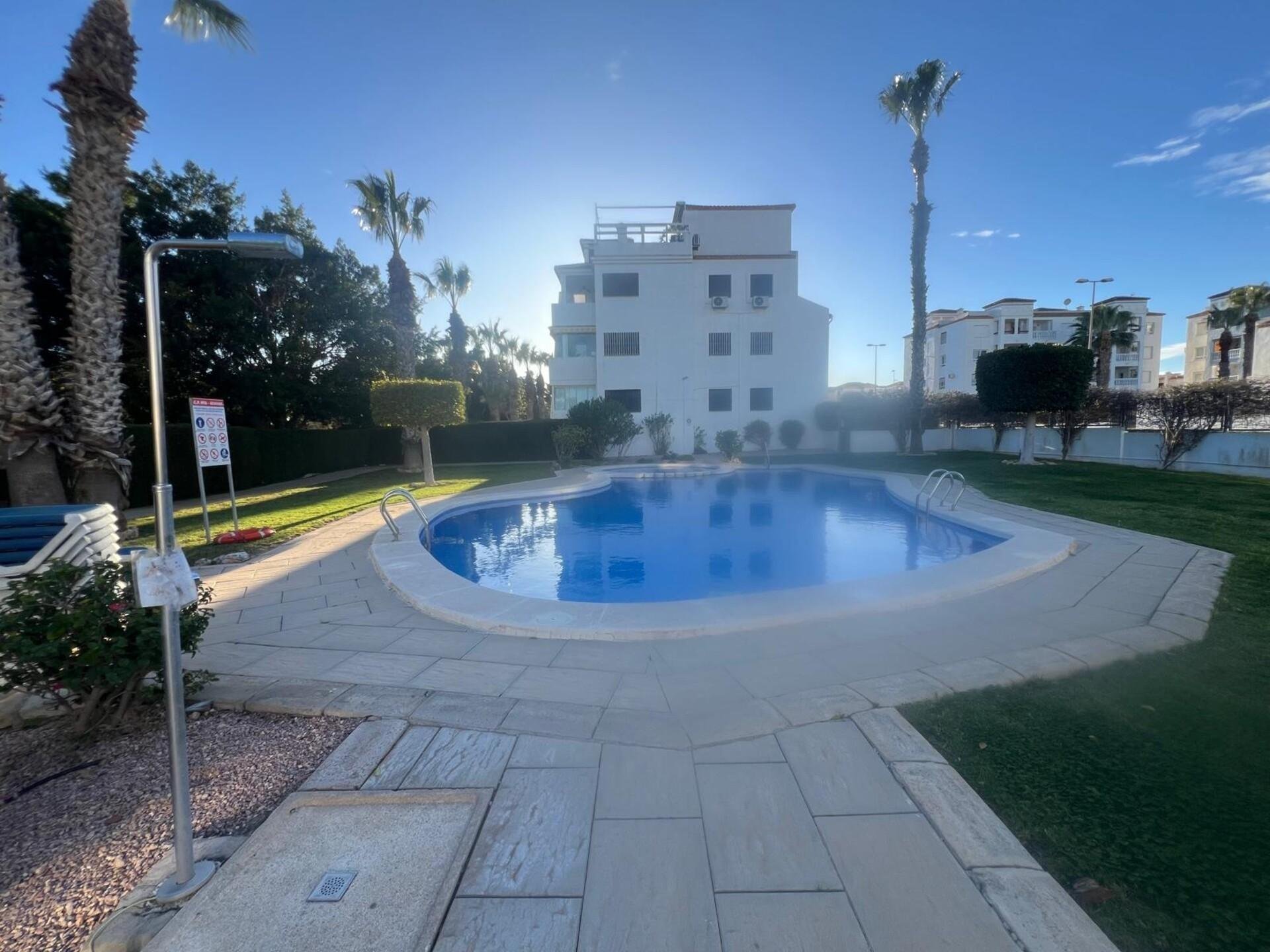 Dzīvoklis Alicante, Spānijā 3 istabas, 90 m2 Nr. 191998