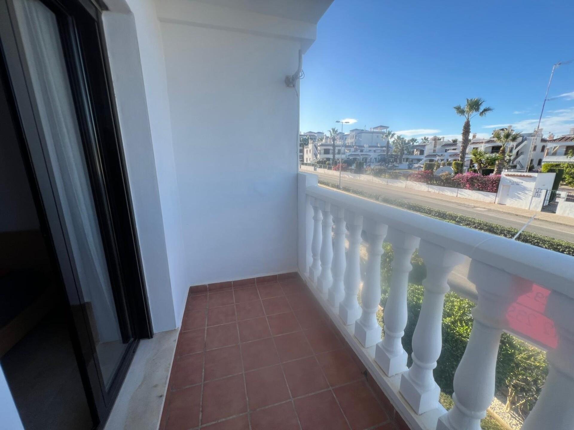 Dzīvoklis Alicante, Spānijā 3 istabas, 90 m2 Nr. 191998