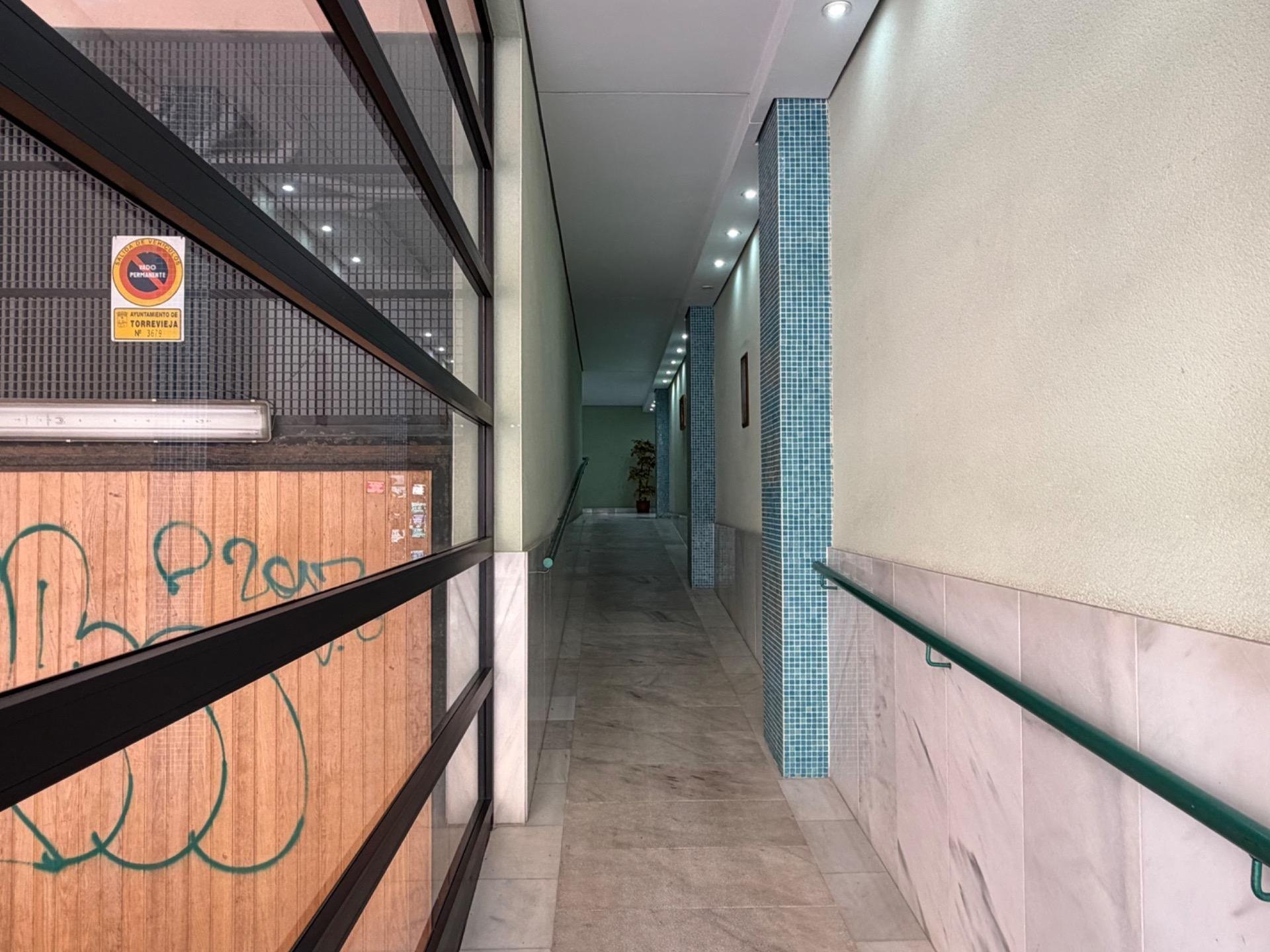 Apartament w Torrevieja, Alicante, Hiszpania 3 sypialnie, 110 mkw. nr 191996