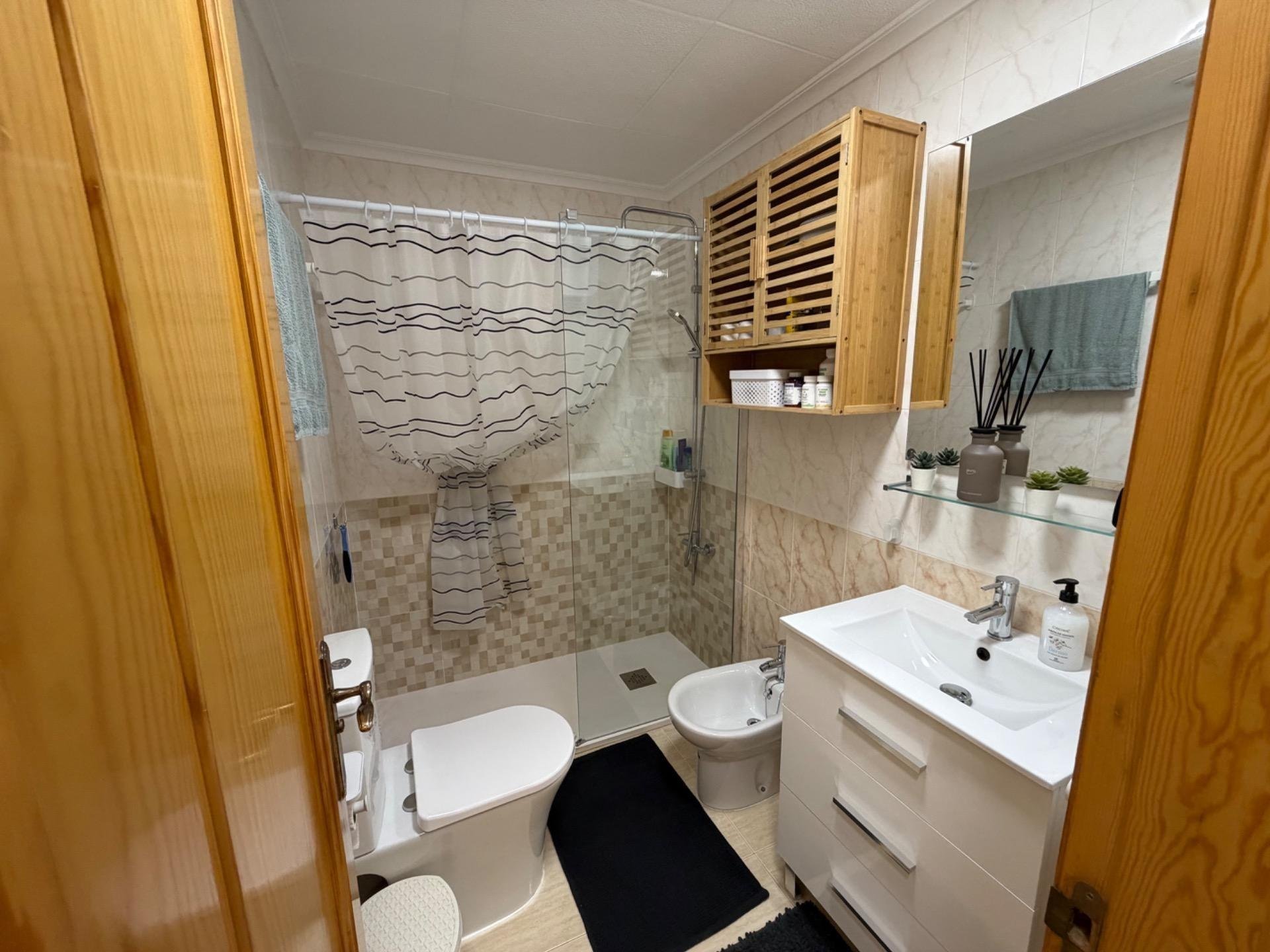 Apartament w Torrevieja, Alicante, Hiszpania 3 sypialnie, 110 mkw. nr 191996