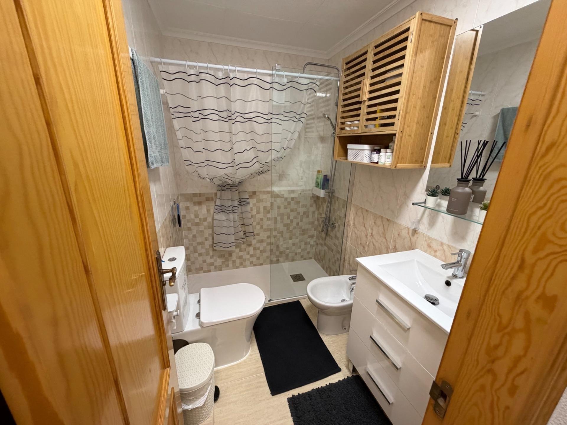 Apartament w Torrevieja, Alicante, Hiszpania 3 sypialnie, 110 mkw. nr 191996