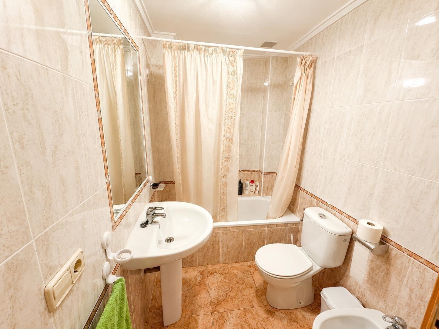 Dzīvoklis Torrevieja, Alicante, Spānijā 3 istabas, 130 m2 Nr. 191999