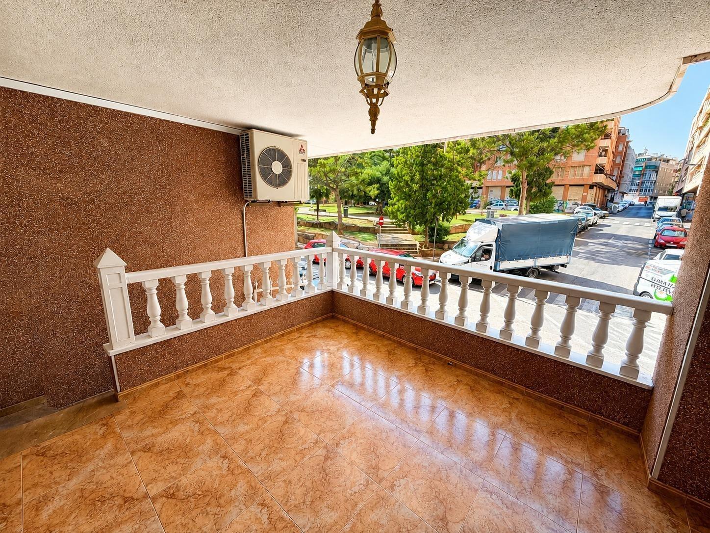 Dzīvoklis Torrevieja, Alicante, Spānijā 3 istabas, 130 m2 Nr. 191999