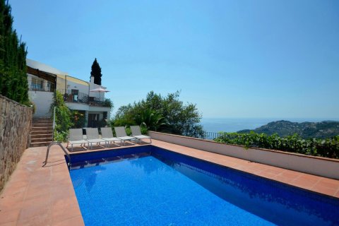 Dom w Begur, Girona, Hiszpania 5 sypialni, 428 mkw. nr 140723
