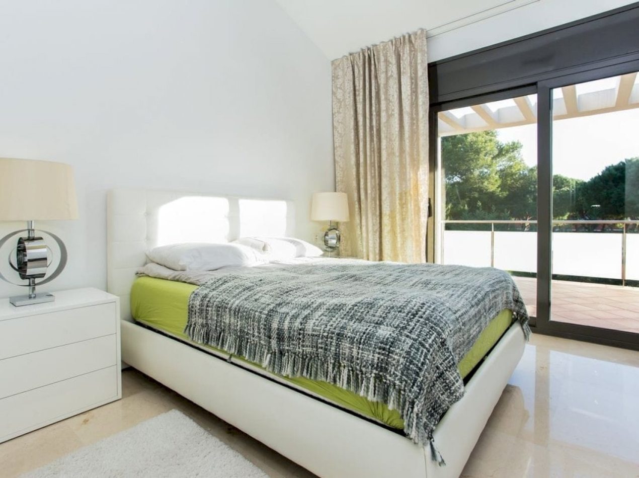 House à Gava, Barcelona, Espagne 6 chambres, 400 m2 No. 140719