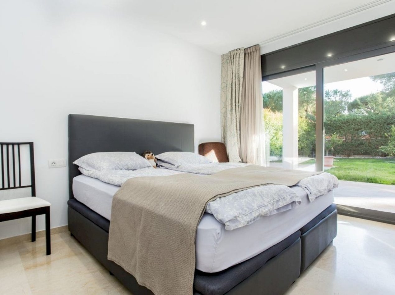 House à Gava, Barcelona, Espagne 6 chambres, 400 m2 No. 140719