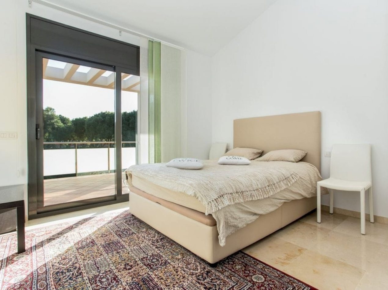 House à Gava, Barcelona, Espagne 6 chambres, 400 m2 No. 140719