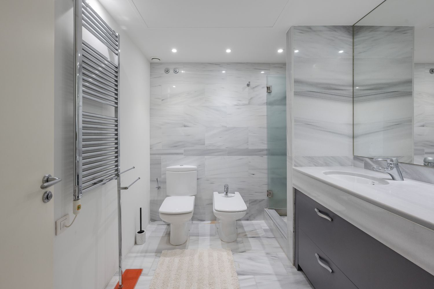 Apartment à Barcelona, Espagne 4 chambres, 242 m2 No. 154586