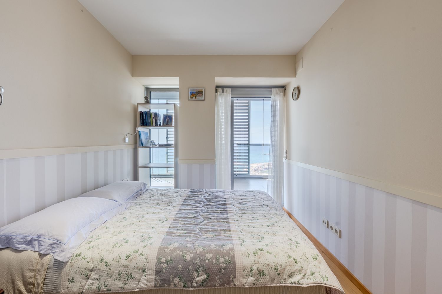 Apartment à Barcelona, Espagne 4 chambres, 242 m2 No. 154586