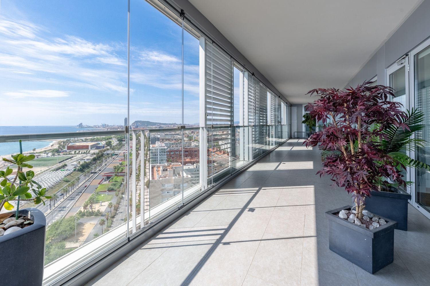 Apartment à Barcelona, Espagne 4 chambres, 242 m2 No. 154586