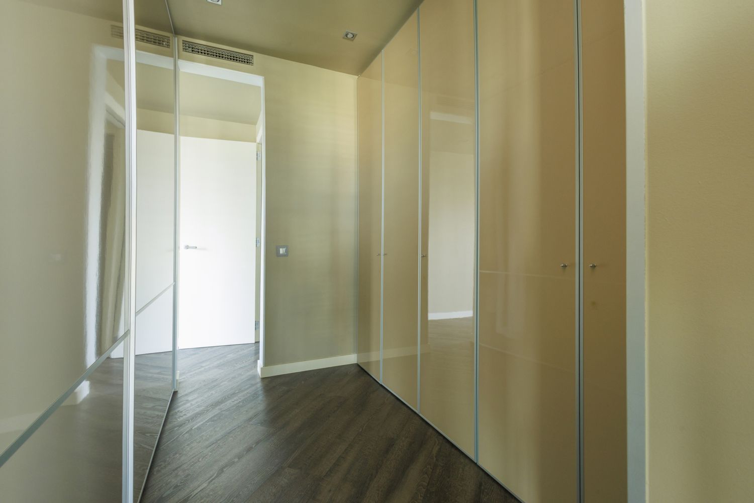 Wohnung in Barcelona, Spanien 3 Schlafzimmer, 187 m2 Nr. 154587