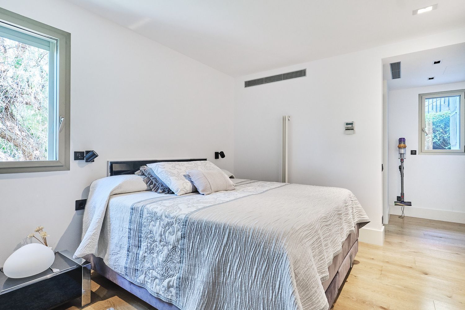 House à Barcelona, Espagne 7 chambres, 633 m2 No. 154589
