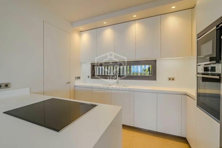 Villa in Puerto de la Cruz, Tenerife, Spain 4 bedrooms, 308 sq.m. No. 160599
