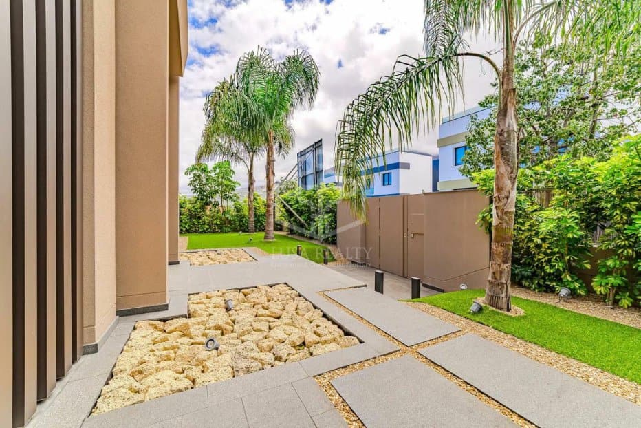 Villa in Puerto de la Cruz, Tenerife, Spain 4 bedrooms, 308 sq.m. No. 160599