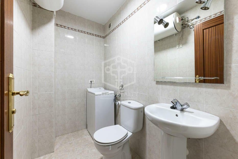 Propiedad comercial en Arona, Tenerife, España 14 dormitorios, 453 m2 No. 160601