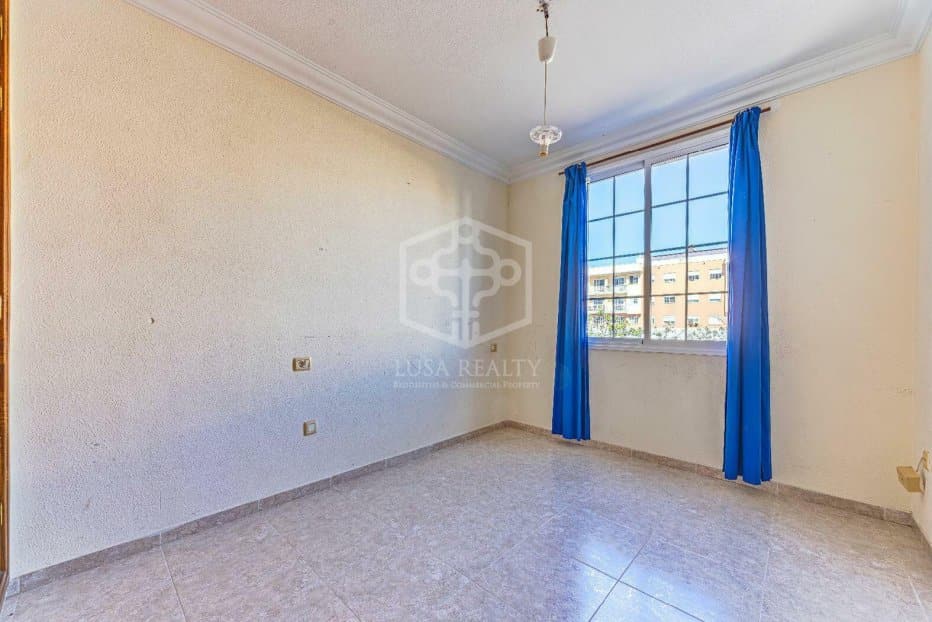 Propiedad comercial en Arona, Tenerife, España 14 dormitorios, 453 m2 No. 160601