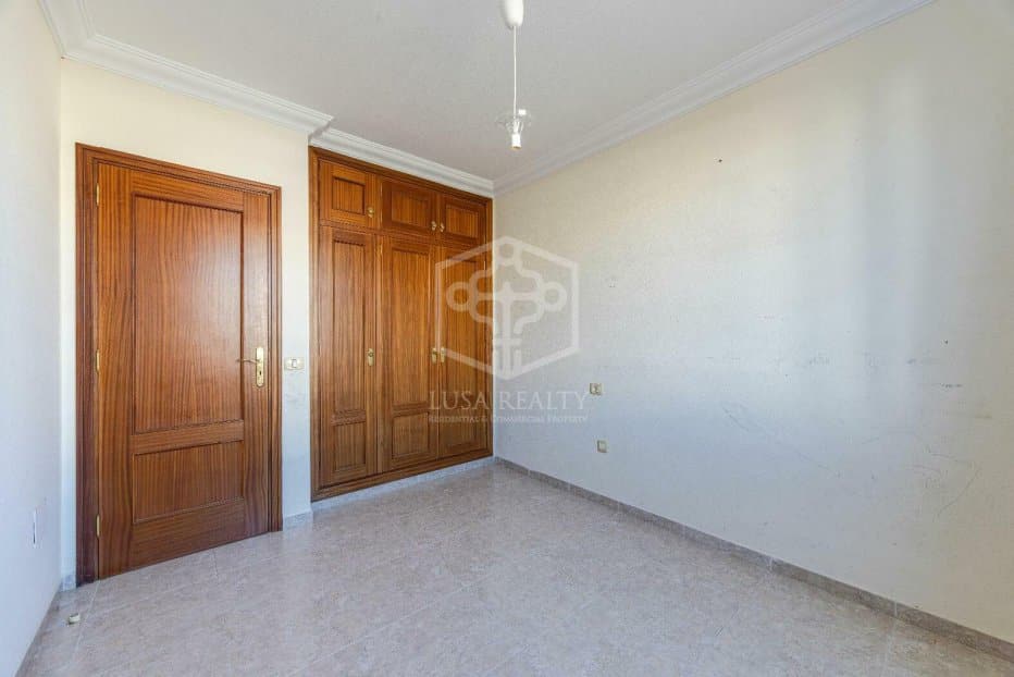 Propiedad comercial en Arona, Tenerife, España 14 dormitorios, 453 m2 No. 160601