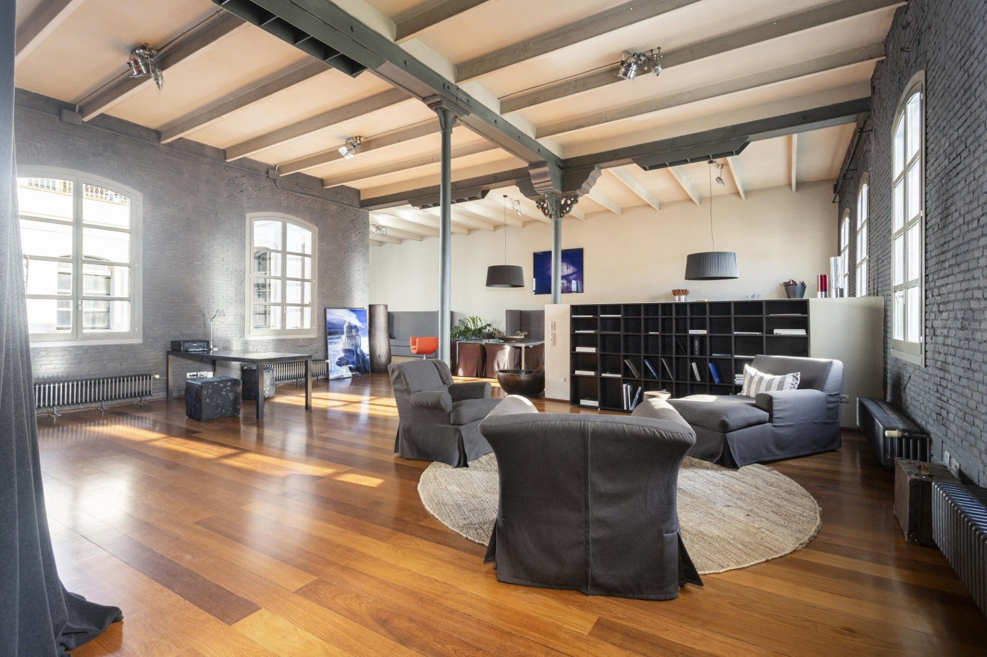 Appartamento a Barcelona, Spagna 2 camere da letto, 308 mq. N° 140574