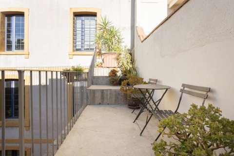 Wohnung in Barcelona, Spanien 2 Schlafzimmer, 308 m2 Nr. 140574