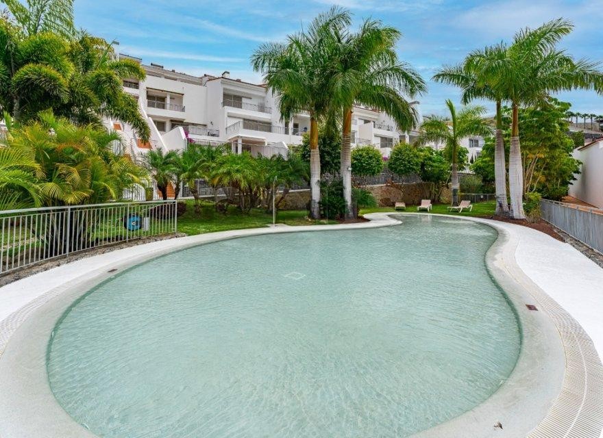 Apartment in Tenerife, Spain 2 bedrooms, 140 sq.m. No. 195362