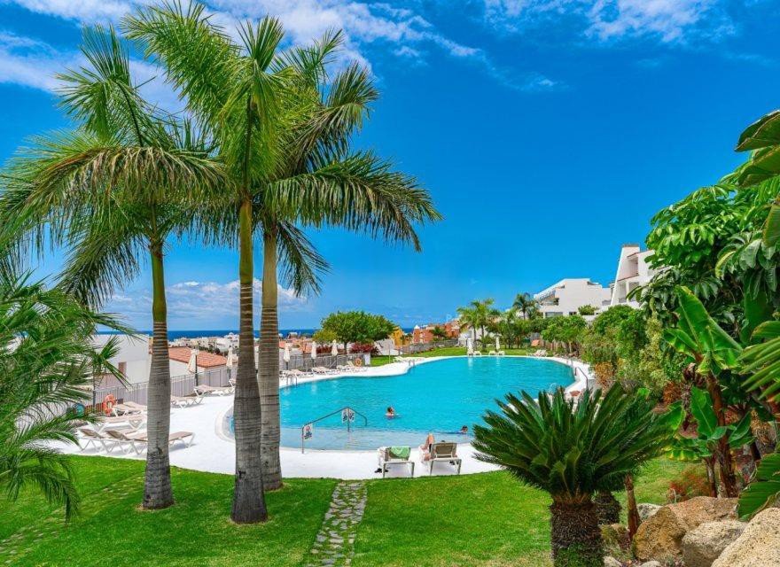 Apartment in Tenerife, Spain 2 bedrooms, 140 sq.m. No. 195362