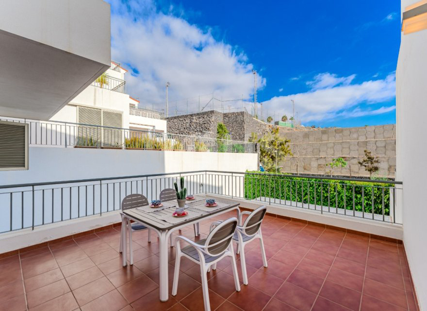 Apartment in Tenerife, Spain 2 bedrooms, 140 sq.m. No. 195362